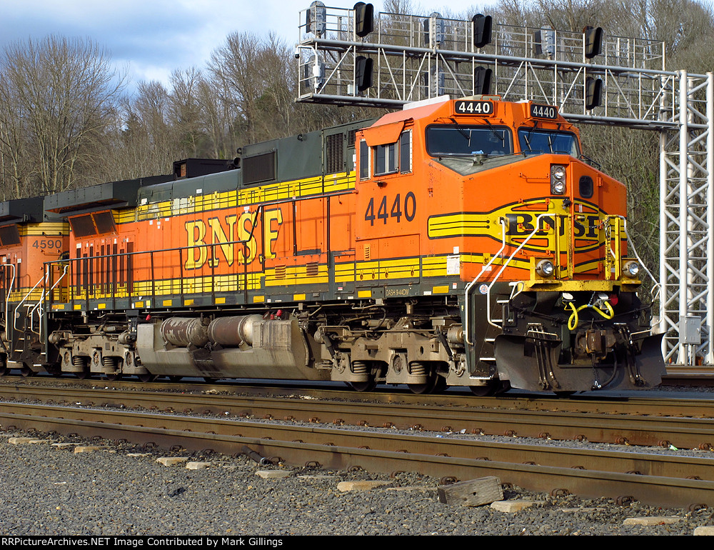 BNSF 4440